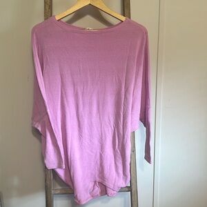 Purple 3/4 sleeve top